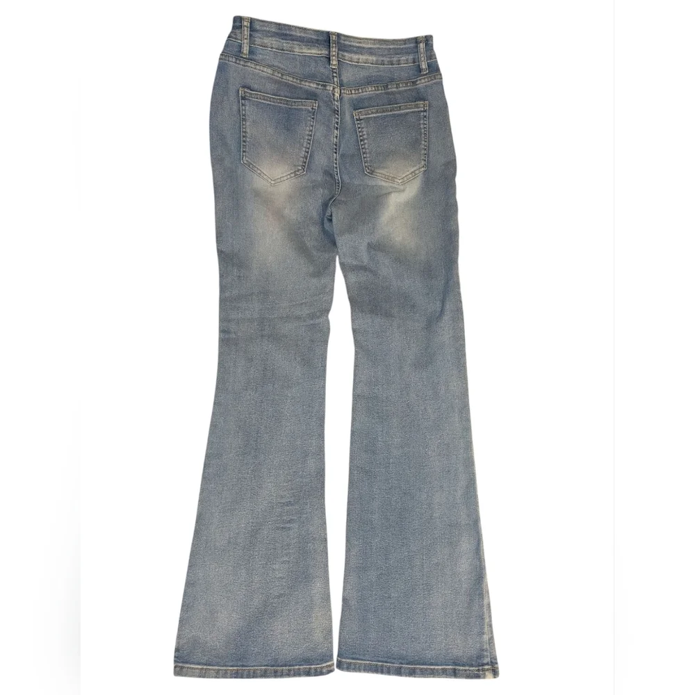 Jeans - Picture 2 of 4